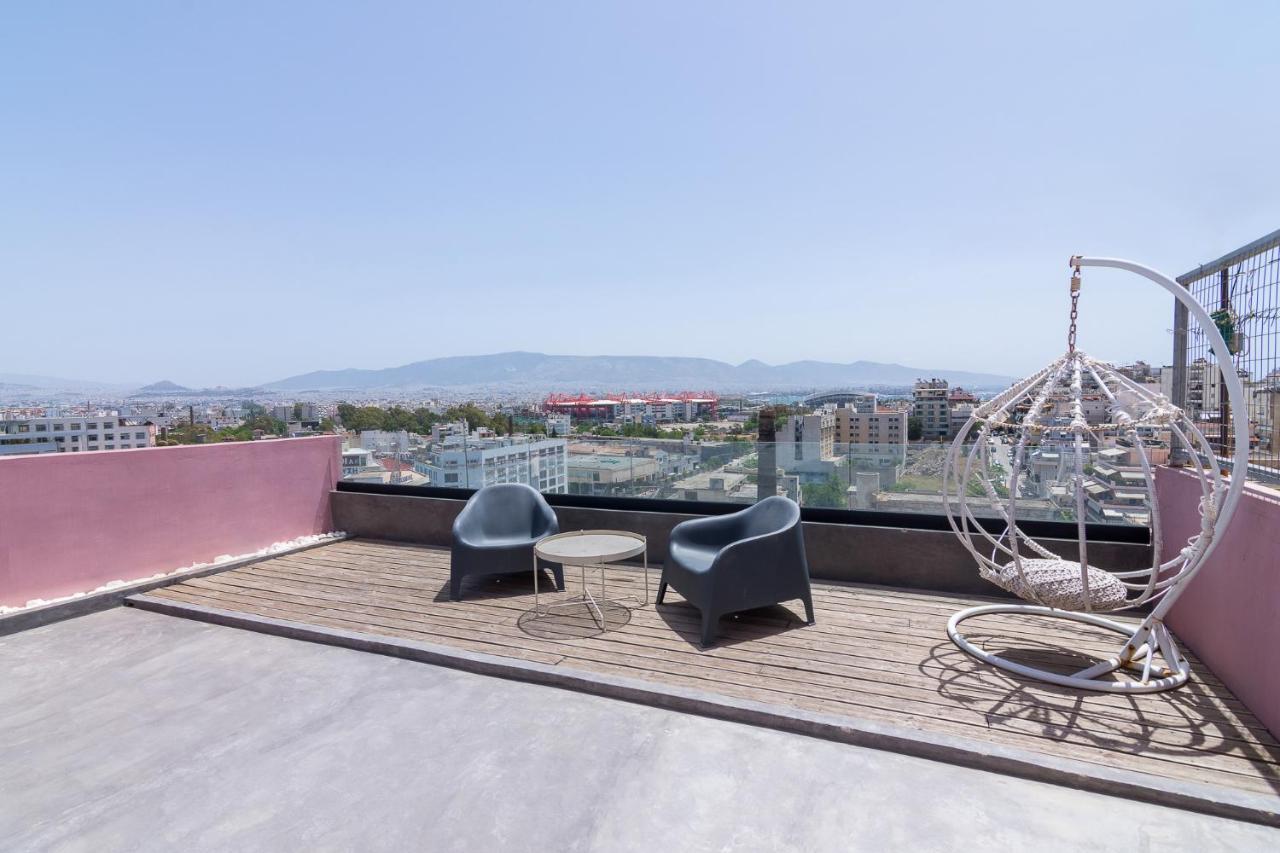Apartment With Terrace In Piraeus Bagian luar foto